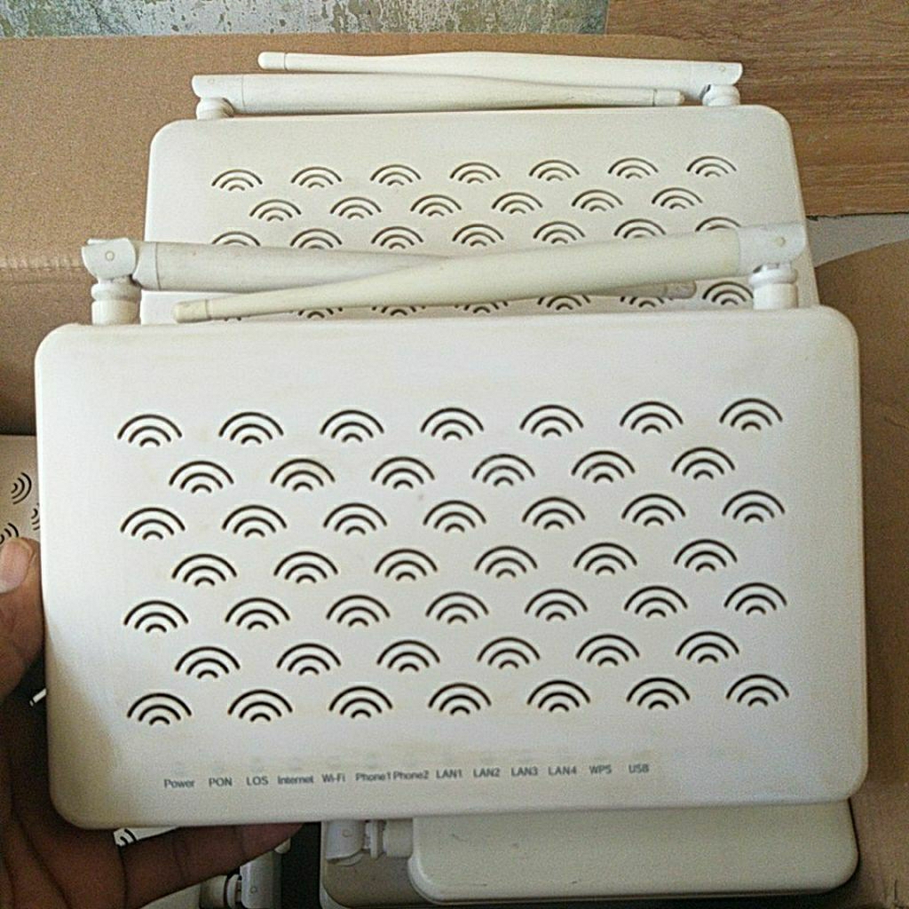 Ruter ZTE -ZXHN F660 GPON