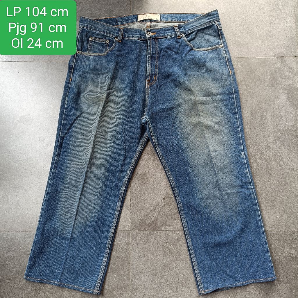 Preloved Cole Celana jeans pria celana denim celana panjang pria size 40