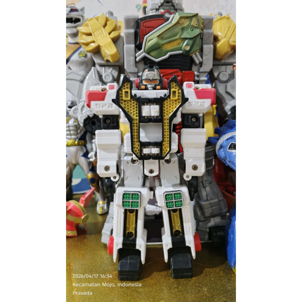 Megazord SPD bisa jadi Rangers