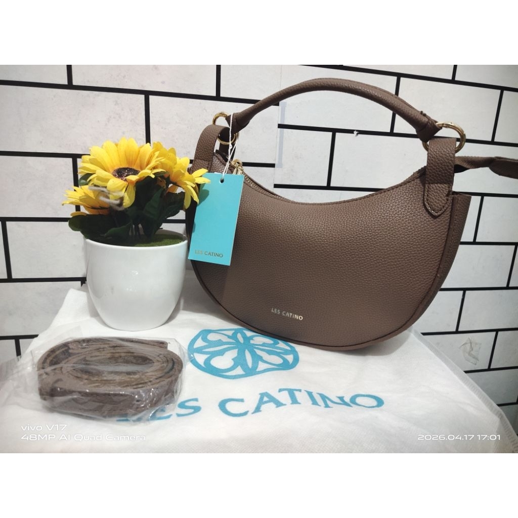 TAS LES CATINO RULLY HOBO TRUSH ( NEW )