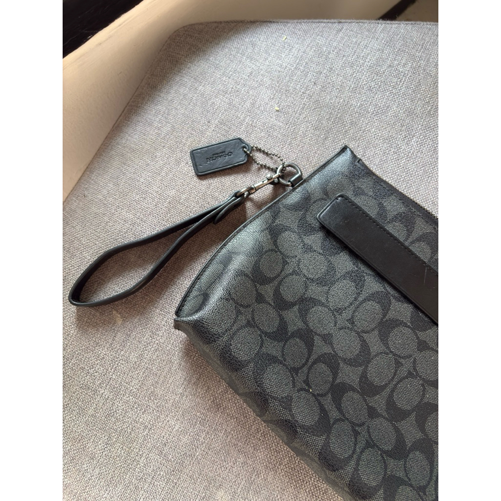 Coach Carryall Pouch Signature Canvas Charcoal Black