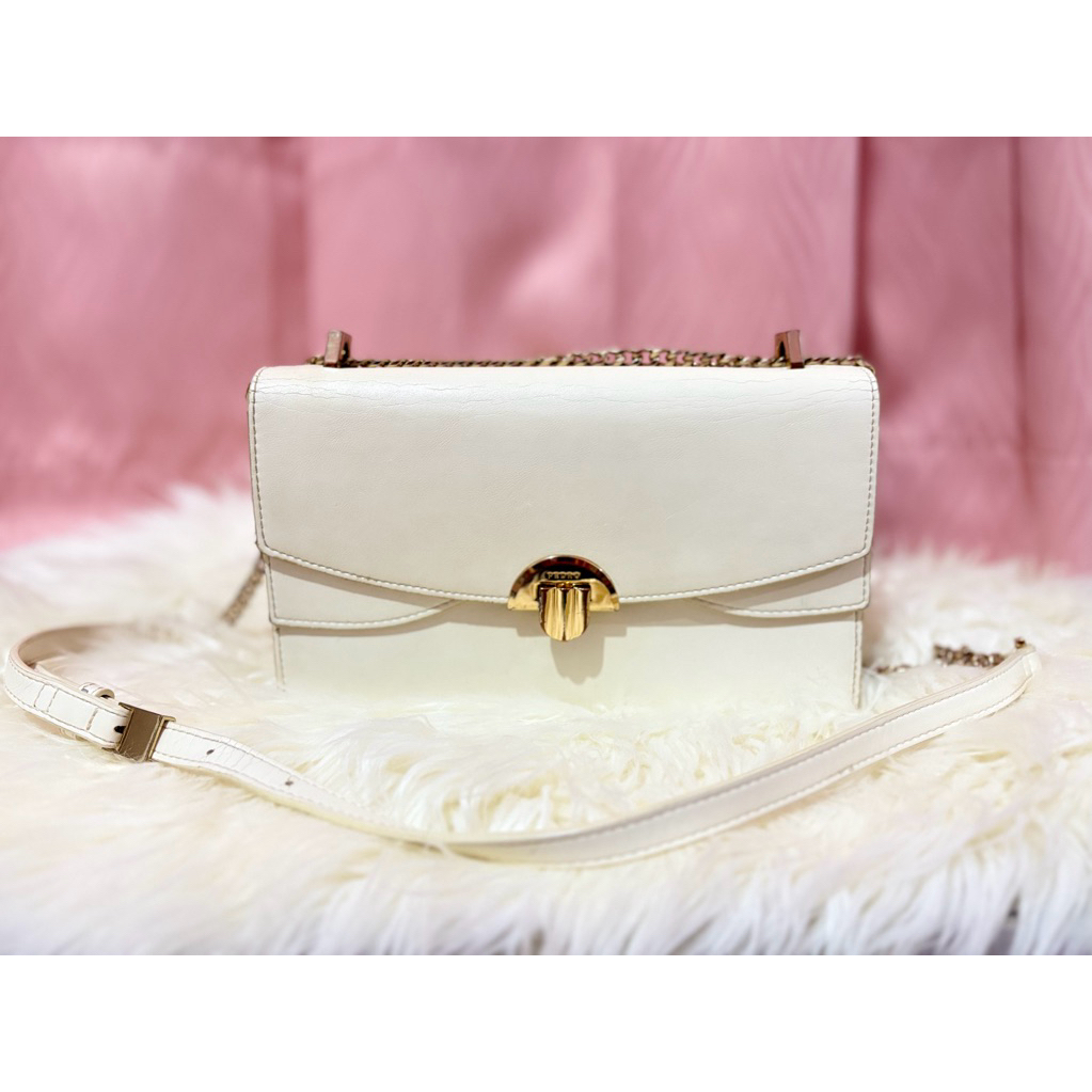 [Pre-Loved] Original PEDRO Tas Salempang Putih