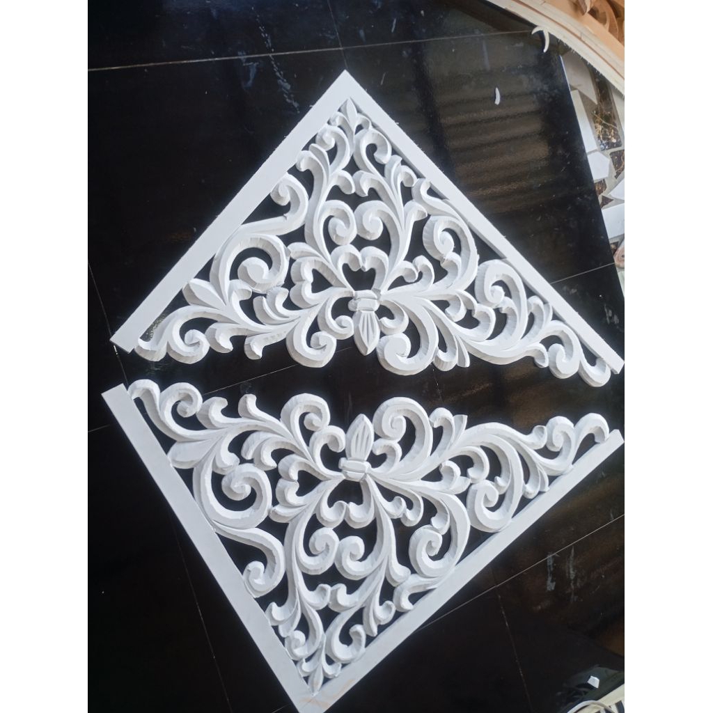 Ukir Spon Ornamen Sudut Ukir spon tebal 12mm
