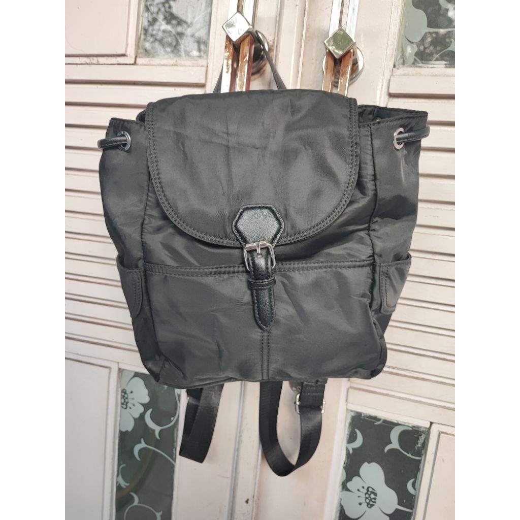 Tas ransel / backpack Uniqlo