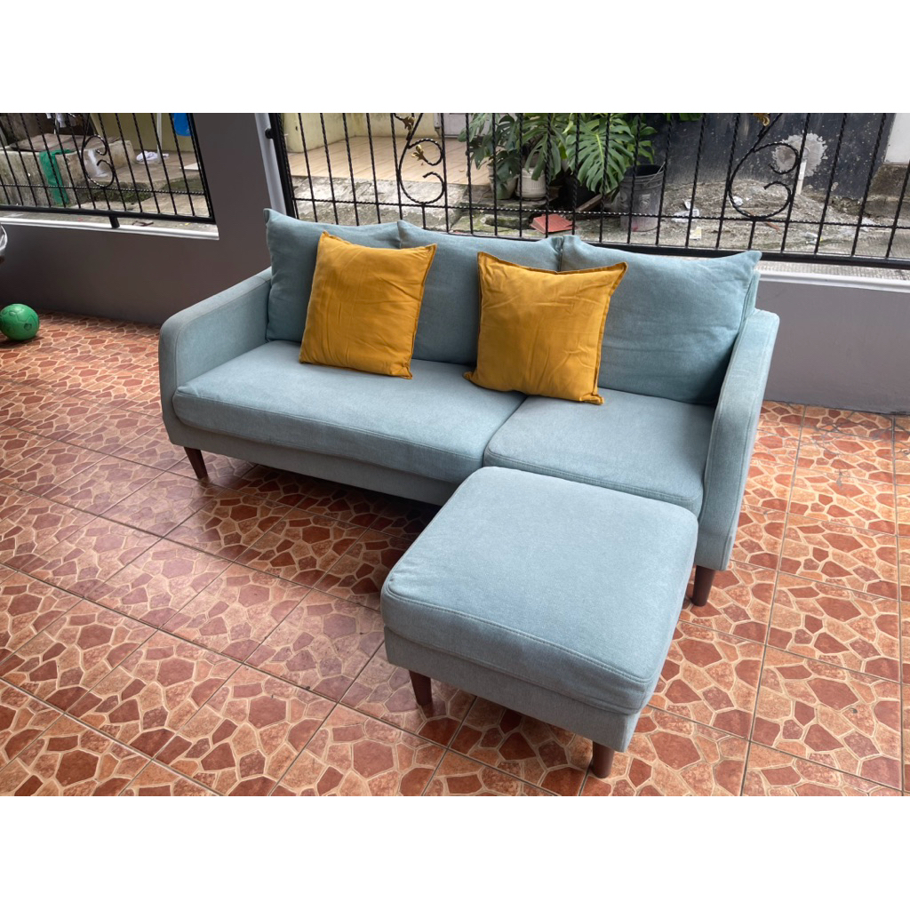 SOFA INFORMA L ILLAGO PRELOVED