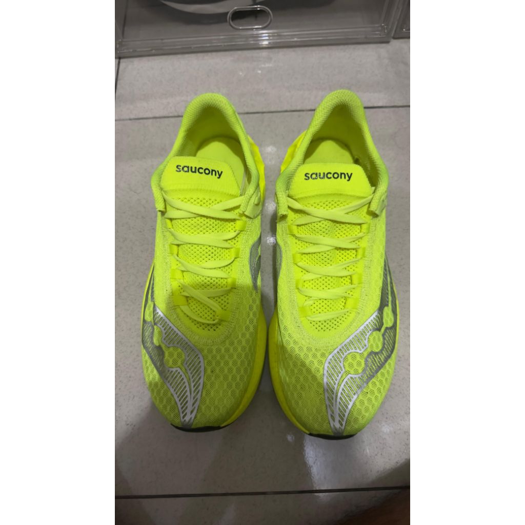 Saucony Endorphin pro 4 second 43