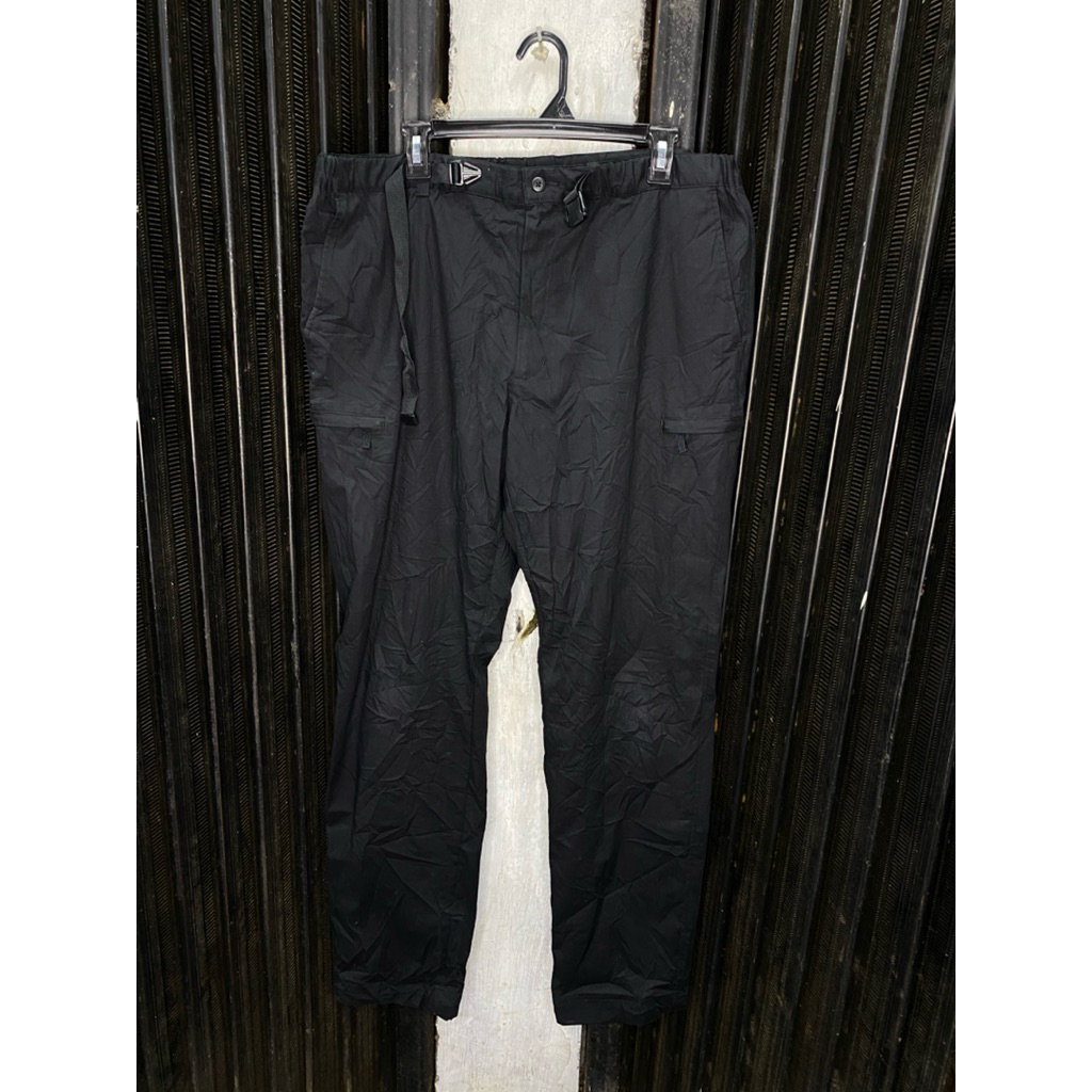celana cargo uniqlo heattech hitam