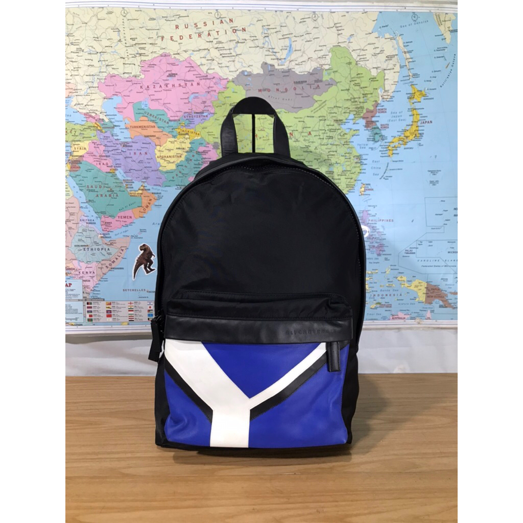 Black barrett backpack