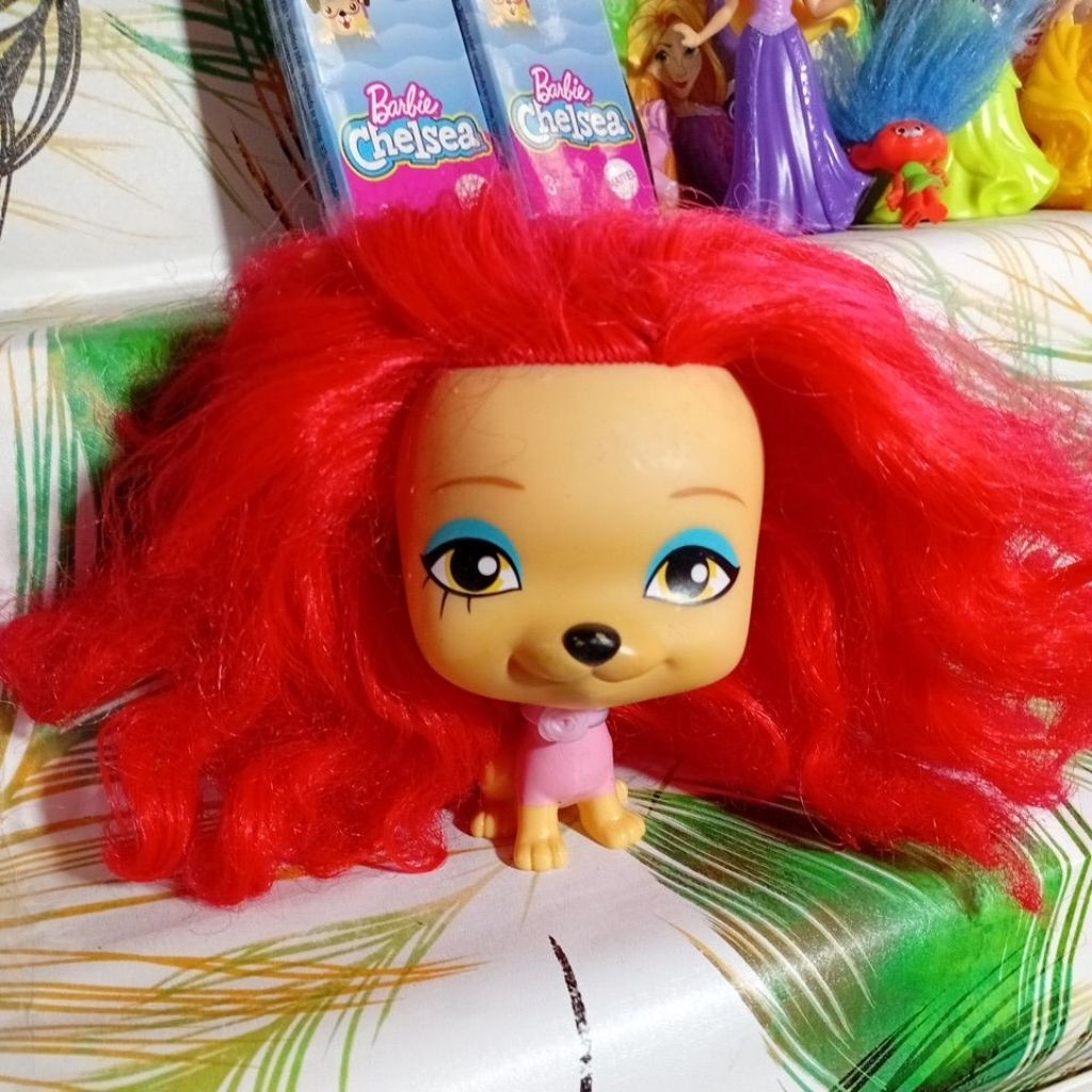 Mainan anak preloved guguk rambut merah