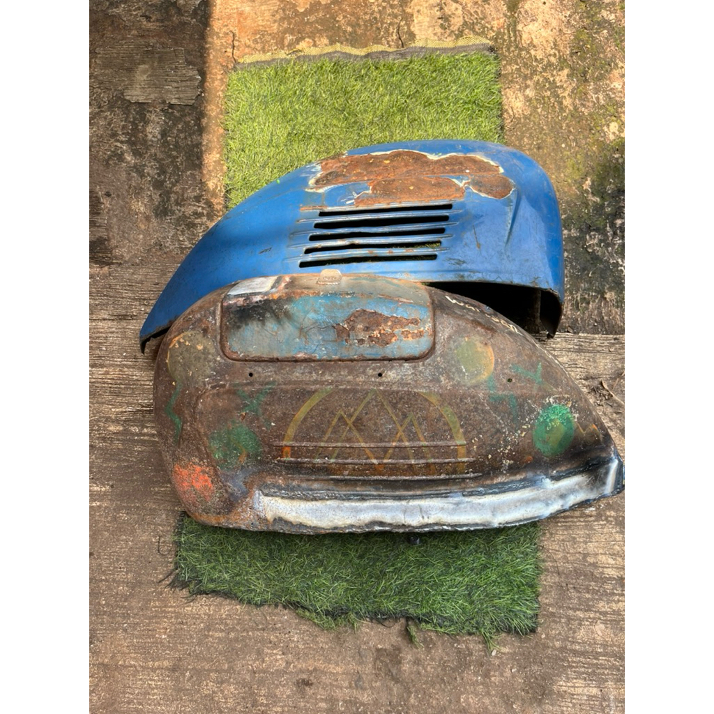Tepong vespa super kanan kiri original