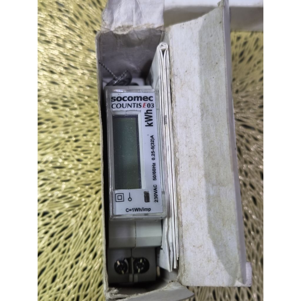 SOCOMEC COUNTIS E03 KWH METER 1PHASE 32A MODBUS