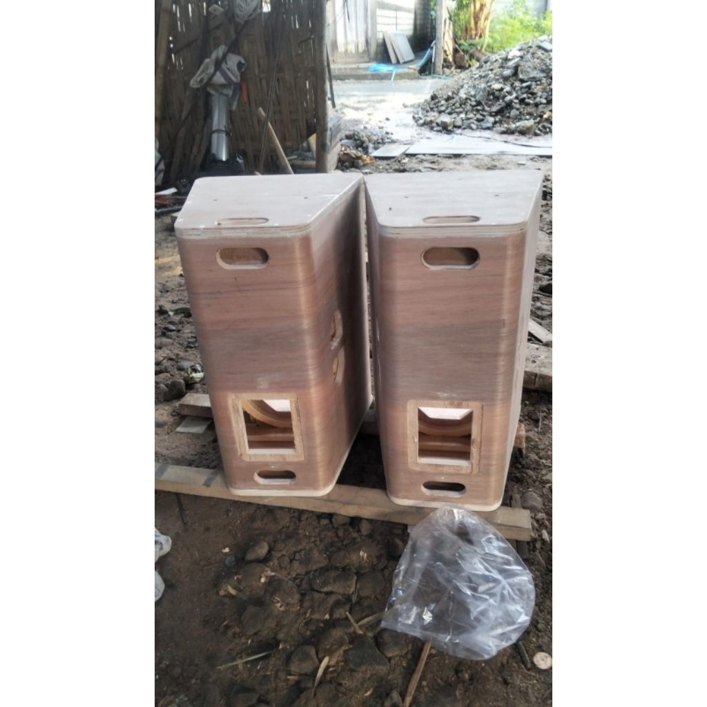 Box T24N 10 inch / 12 inch 18mili Belakang Lengkung Mentahan Sudah Dempul