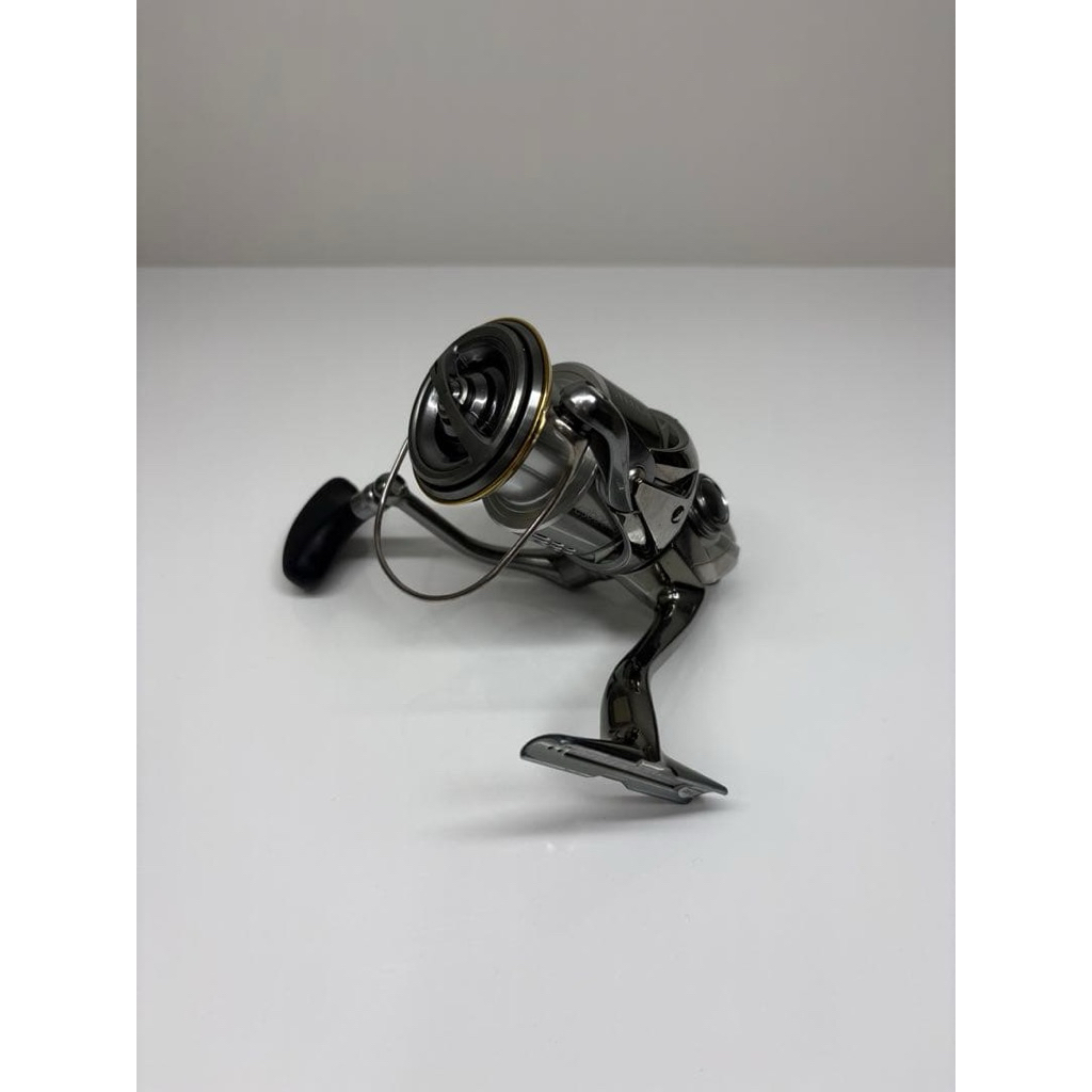 Paketan 18 Stella C3000xg + Daiwa Certate 3012H