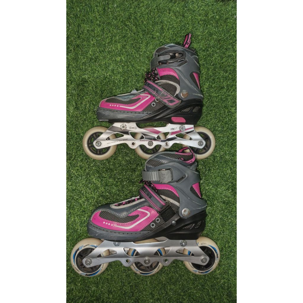 Sepatu Roda Ardianz ukuran S roda 80mm bekas