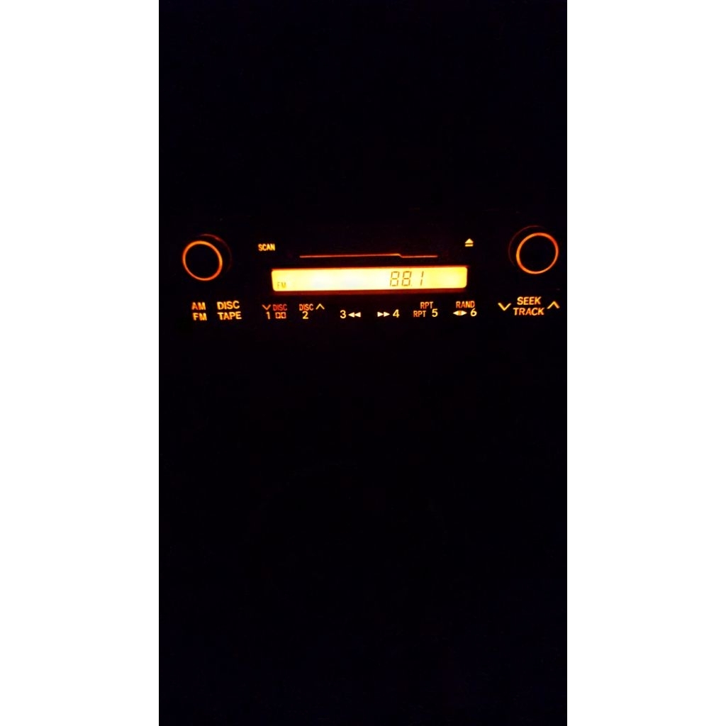 Head Unit Toyota Copotan Mobil
