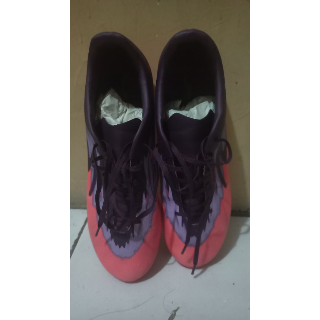 Sepatu Bola Specs Accelerator Alpha Fury