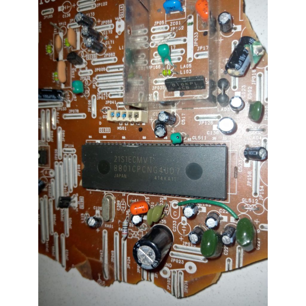 iC tv 8801 masih nempel PCB,cabutan,blum test/gambling