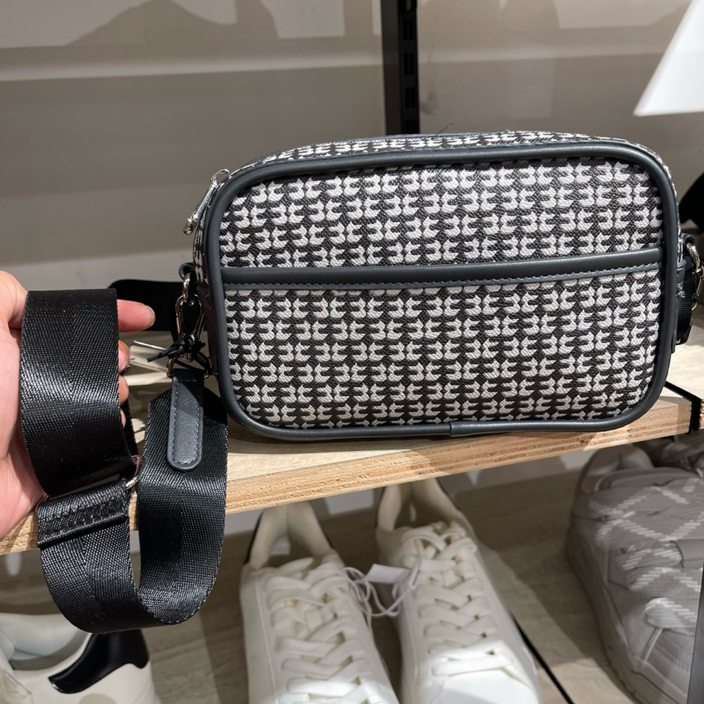 Waist Bag BERSHKA MEN Jastip (jasa titip)