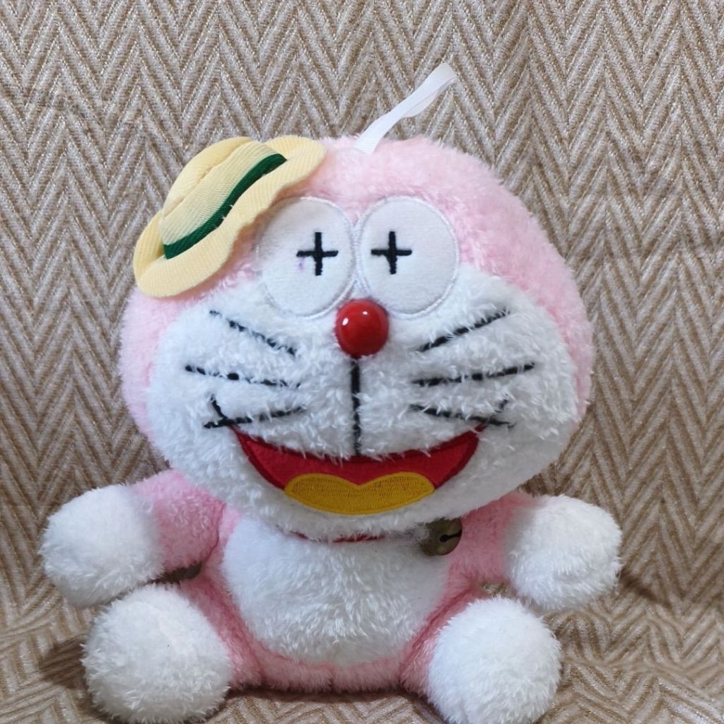doraemon pink