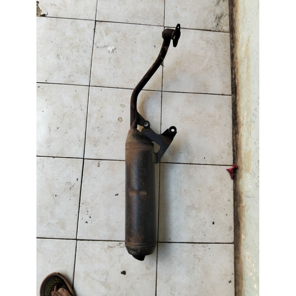 knalpot suzuki spin 125 original copotan. knalpot spin 125 original second. kondisi bagus original s