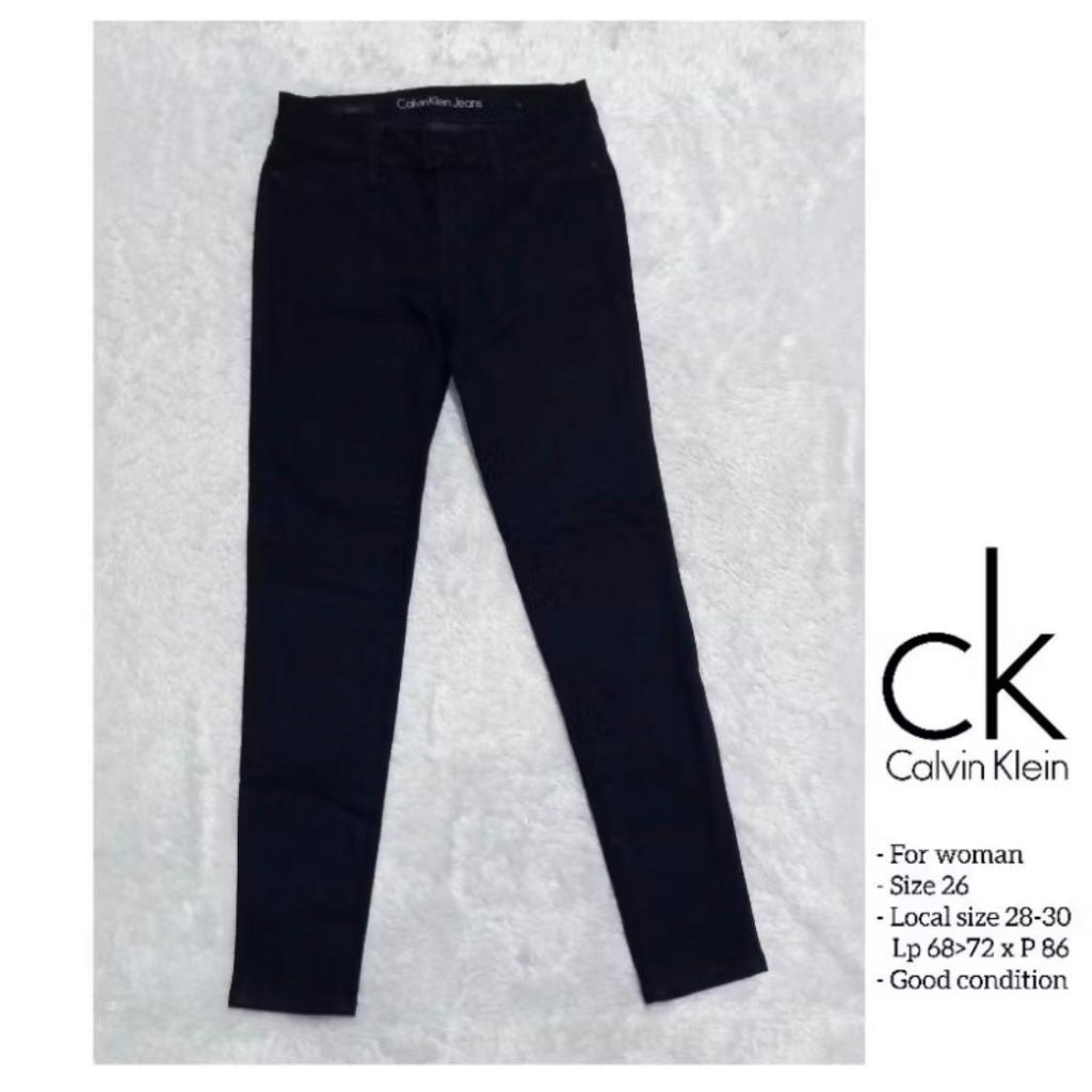 CELANA PANJANG CALVIN KLEIN