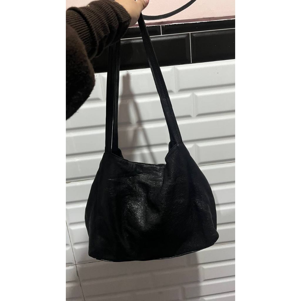 Totebag Rouge&Lounge Kulit Asli 3 Ruang warna Hitam | Tas Kulas Black Preloved Bekas Second