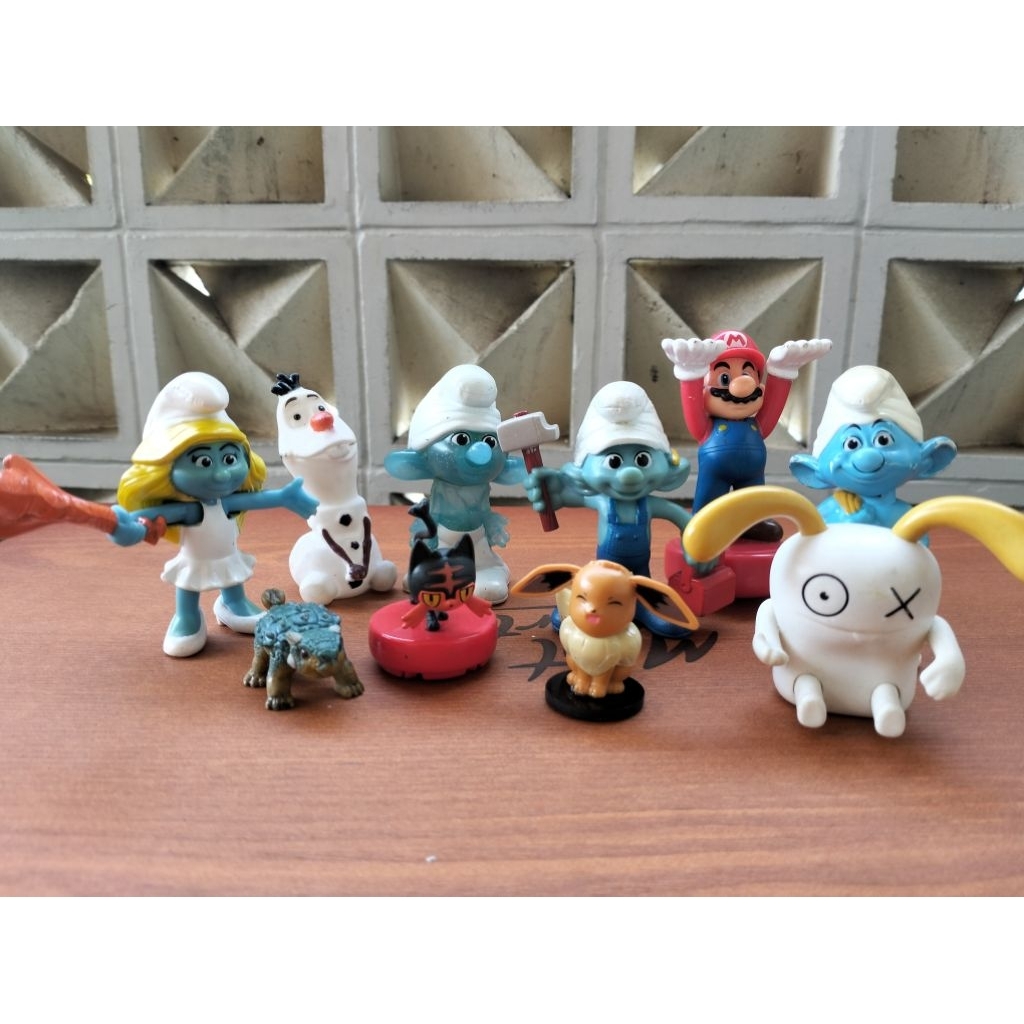 Mainan Smurf,Mario,pokemon