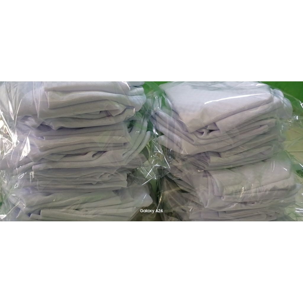 Peci Hijau Putih