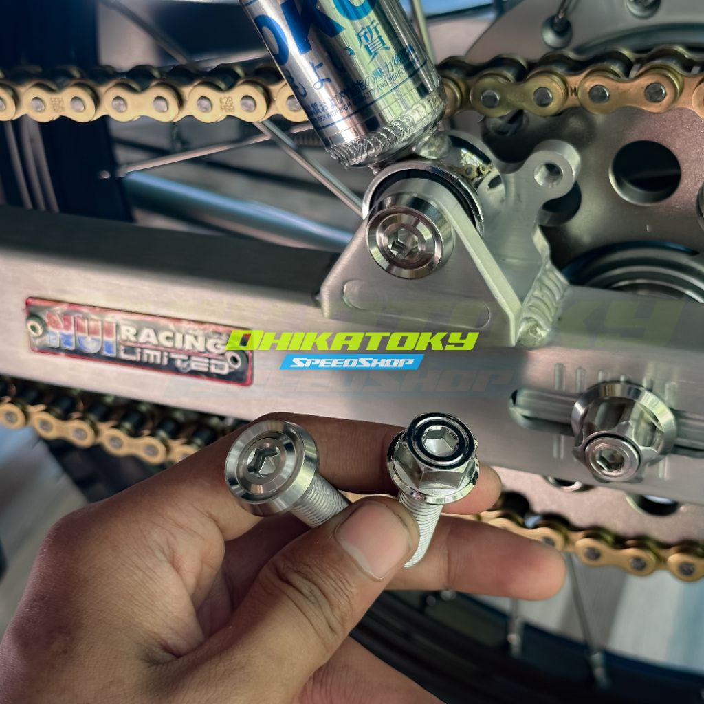 Baut Shock Swing Arm Jack NUI Supertrack ( HONDA ) Kharisma, Supra X 125 | Original HENG Thailand