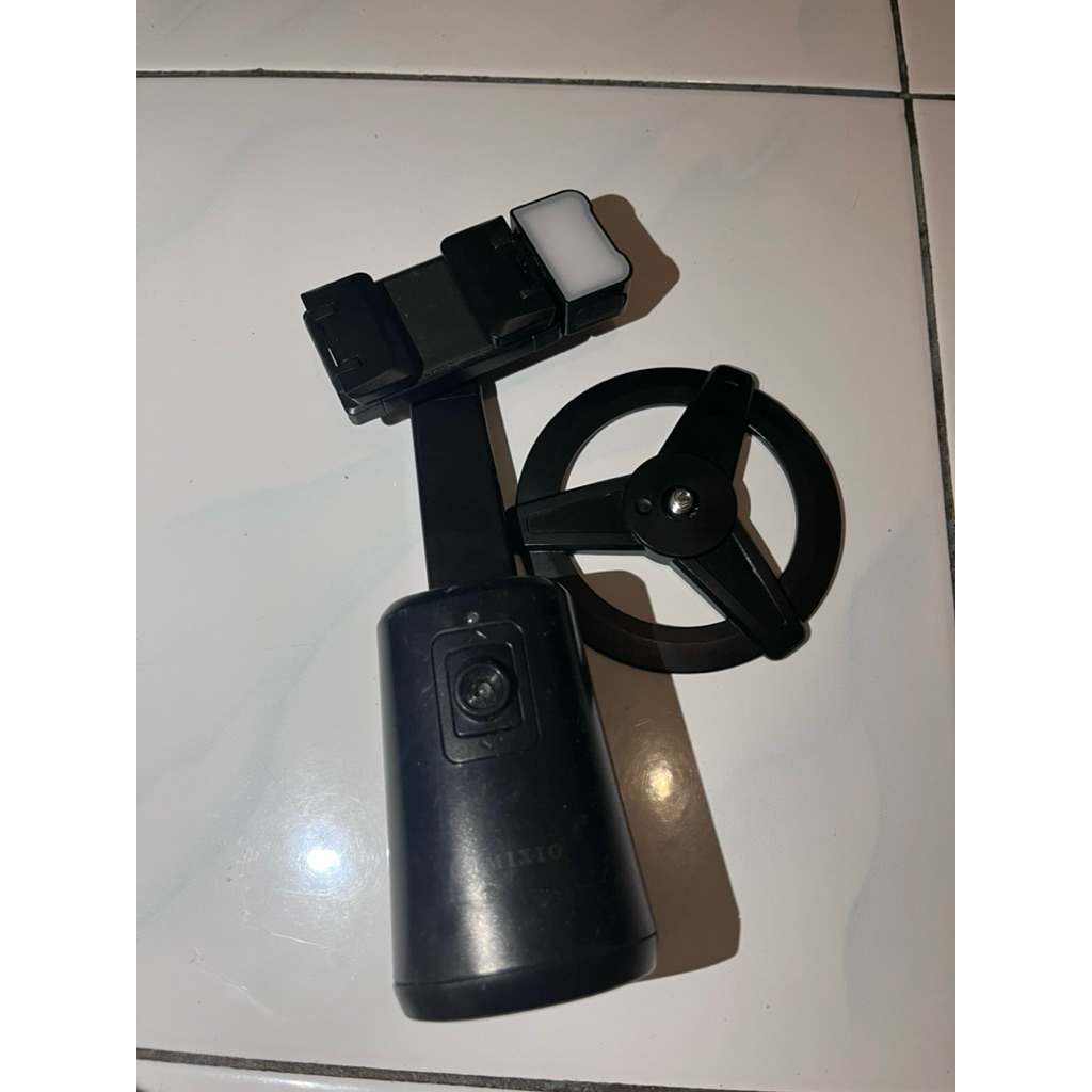 (prelove) tripot MIXIO A200 auto face tracking