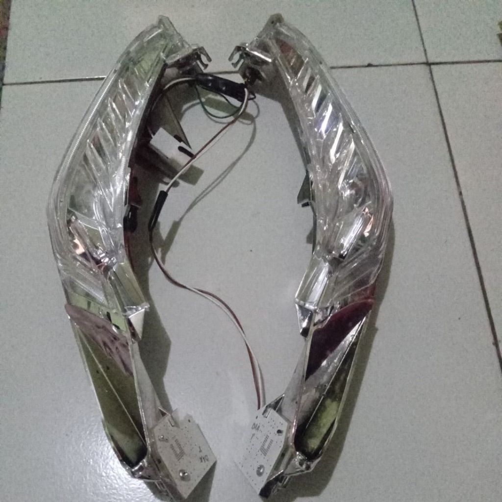 alis lampu vario reflektor lampu alis sein alis lampu depan vario 150 new led vario 125 new original