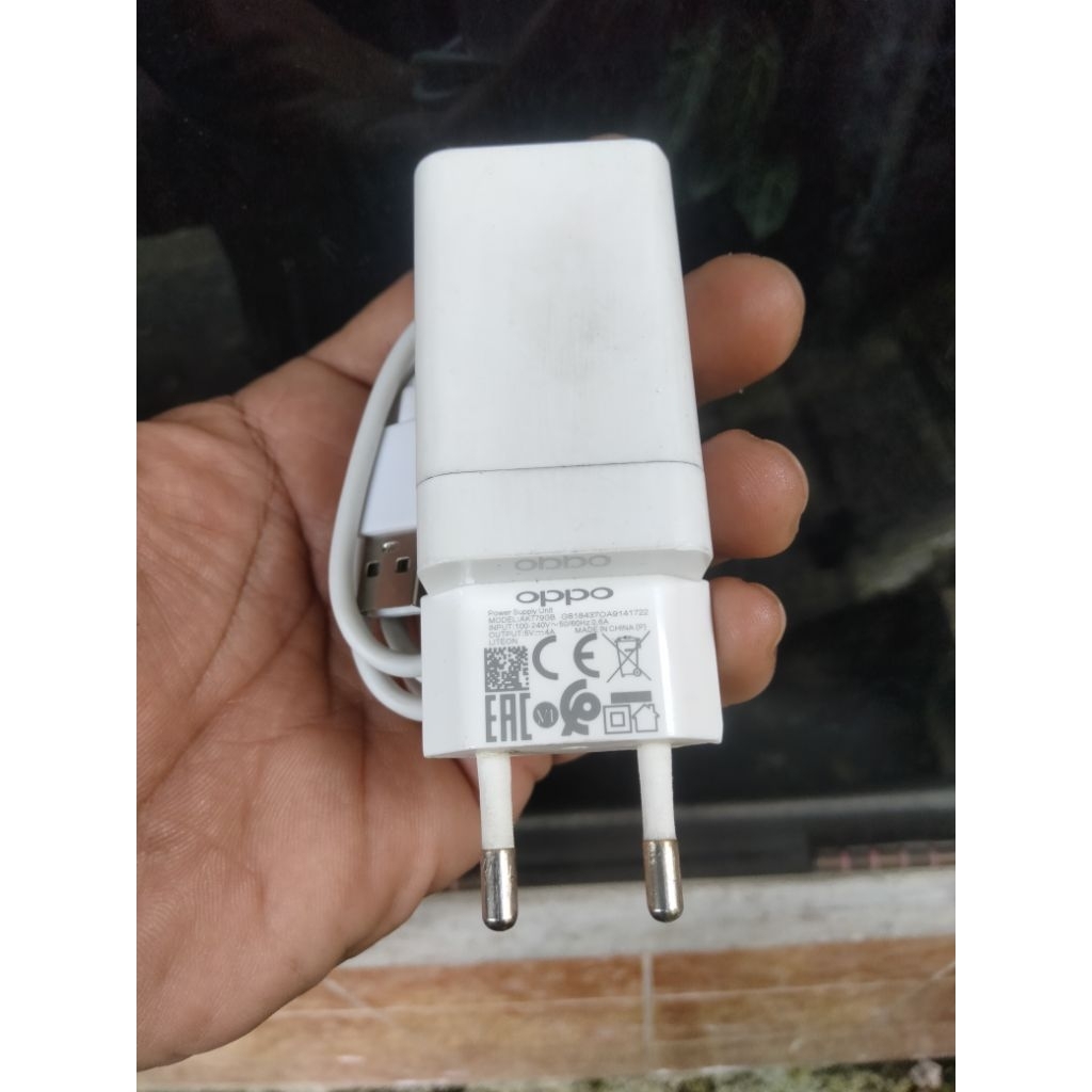 Charger ORI Oppo F9,F11 fastchaging 20W