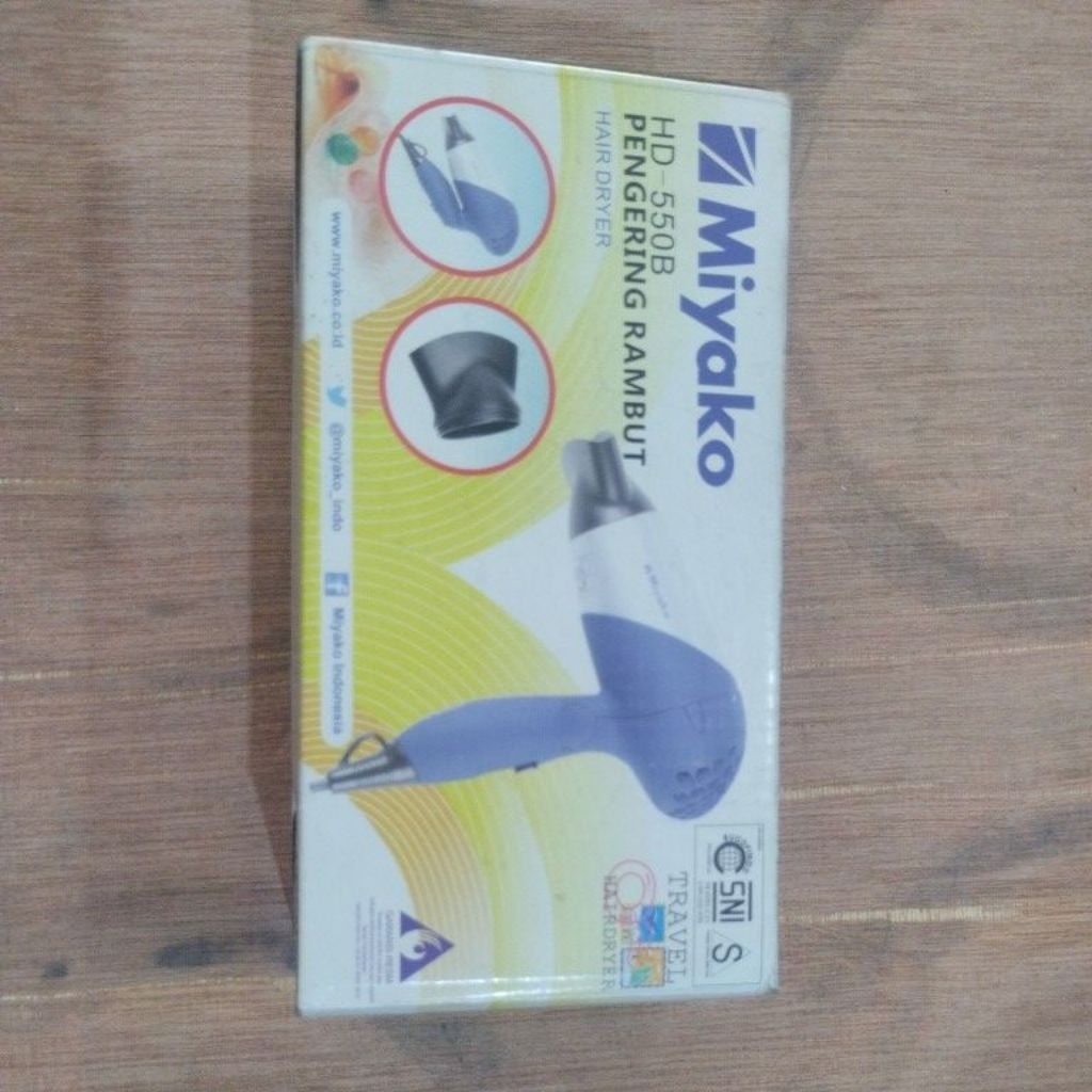 SALE - Travel Hairdryer Miyako HD-550B