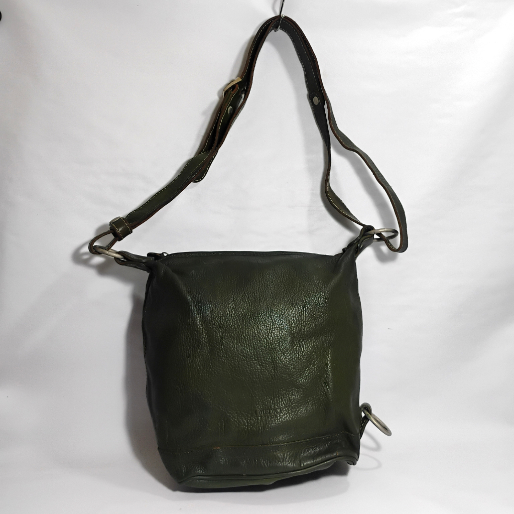 [ PRELOVED ] Tas kulit kulas Wanita Sling bag Slempang Warna Ijo Hijau - Imedici
