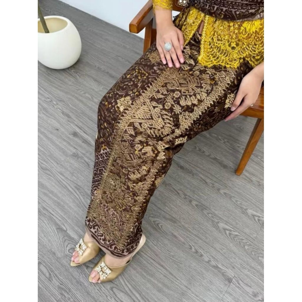 Kamen lembaran motif endek tumpal bordir set selendang