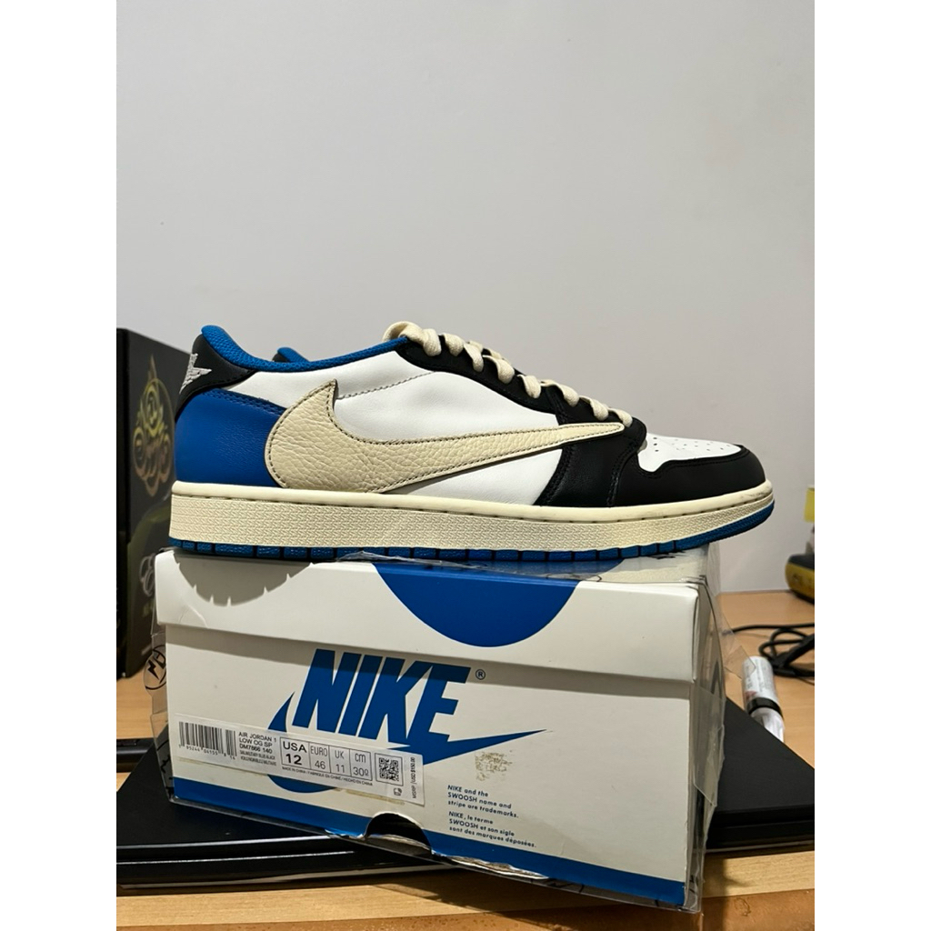 JORDAN 1 LOW TRAVIS SCOTT X FRAGMENT SIZE 12