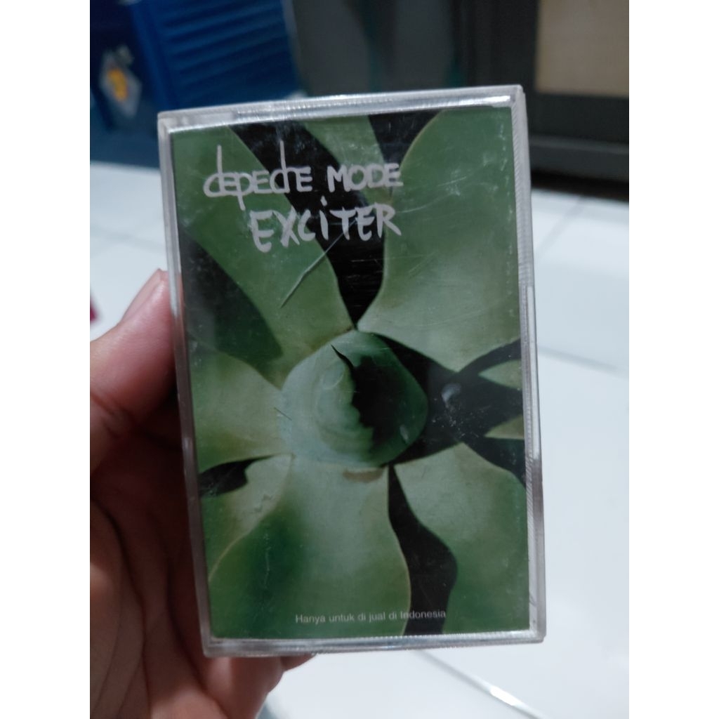 Kaset Original Depeche Mode - Exciter