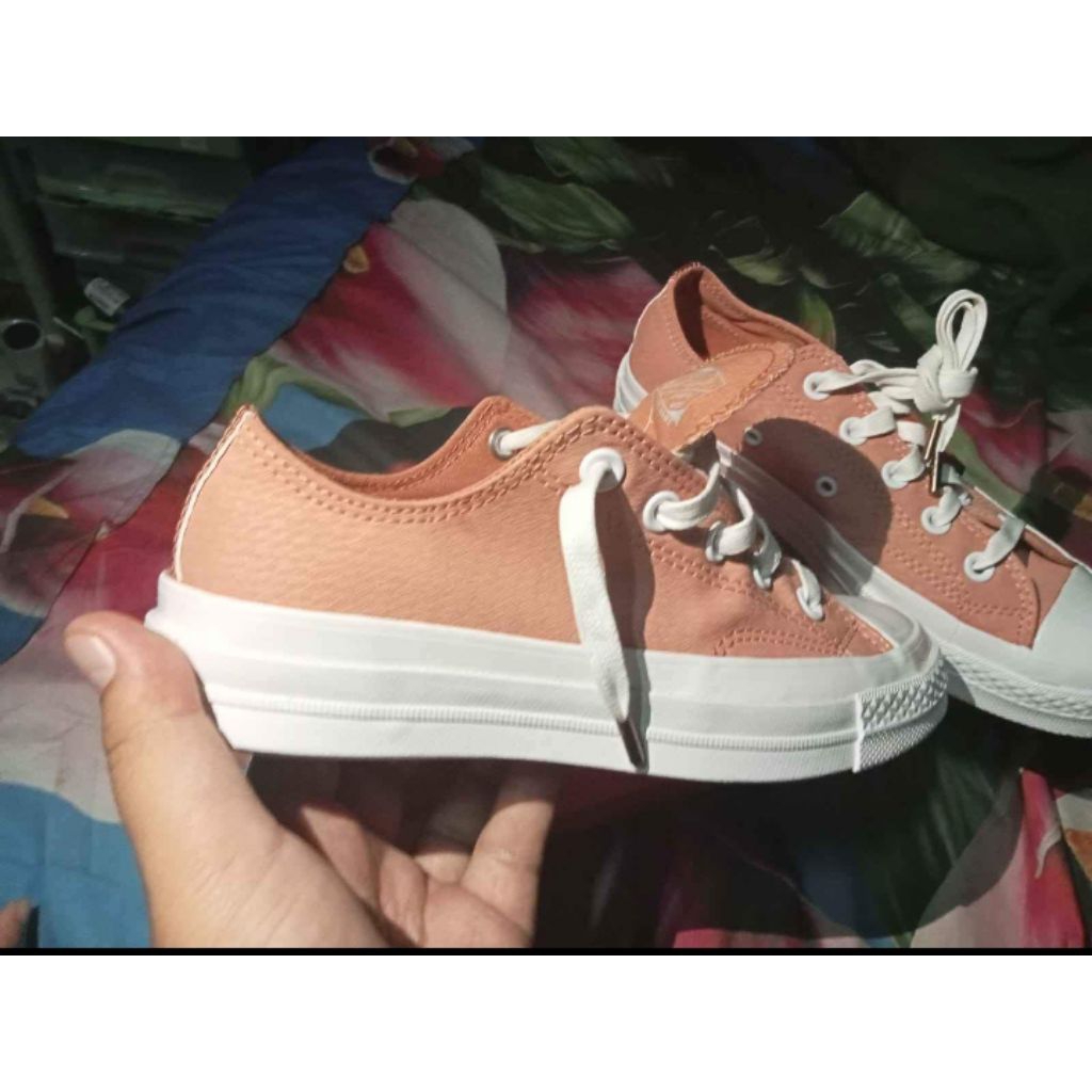 sepatu converse original Sport station BARU