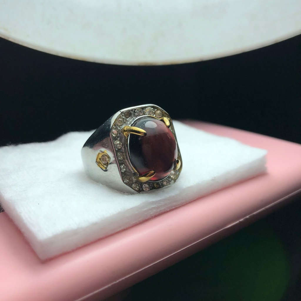 Cincin batu kecubung tua ungu kemerahan langka