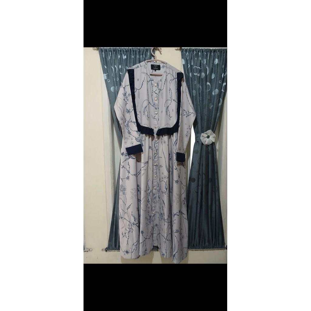Dress Zaskia Sungkar X Shireen