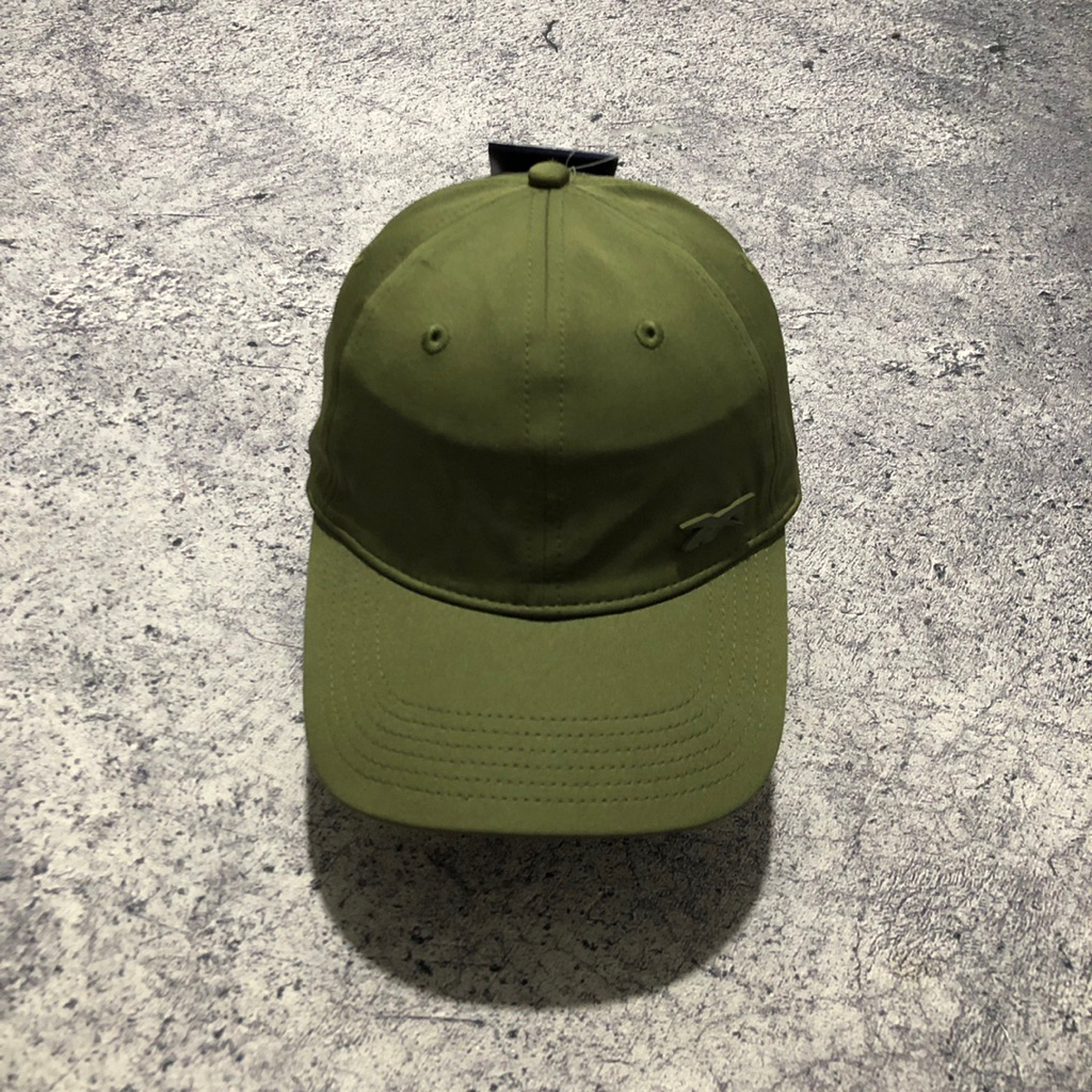 TOPI REEBOK CEDRIC SIDE LOGO