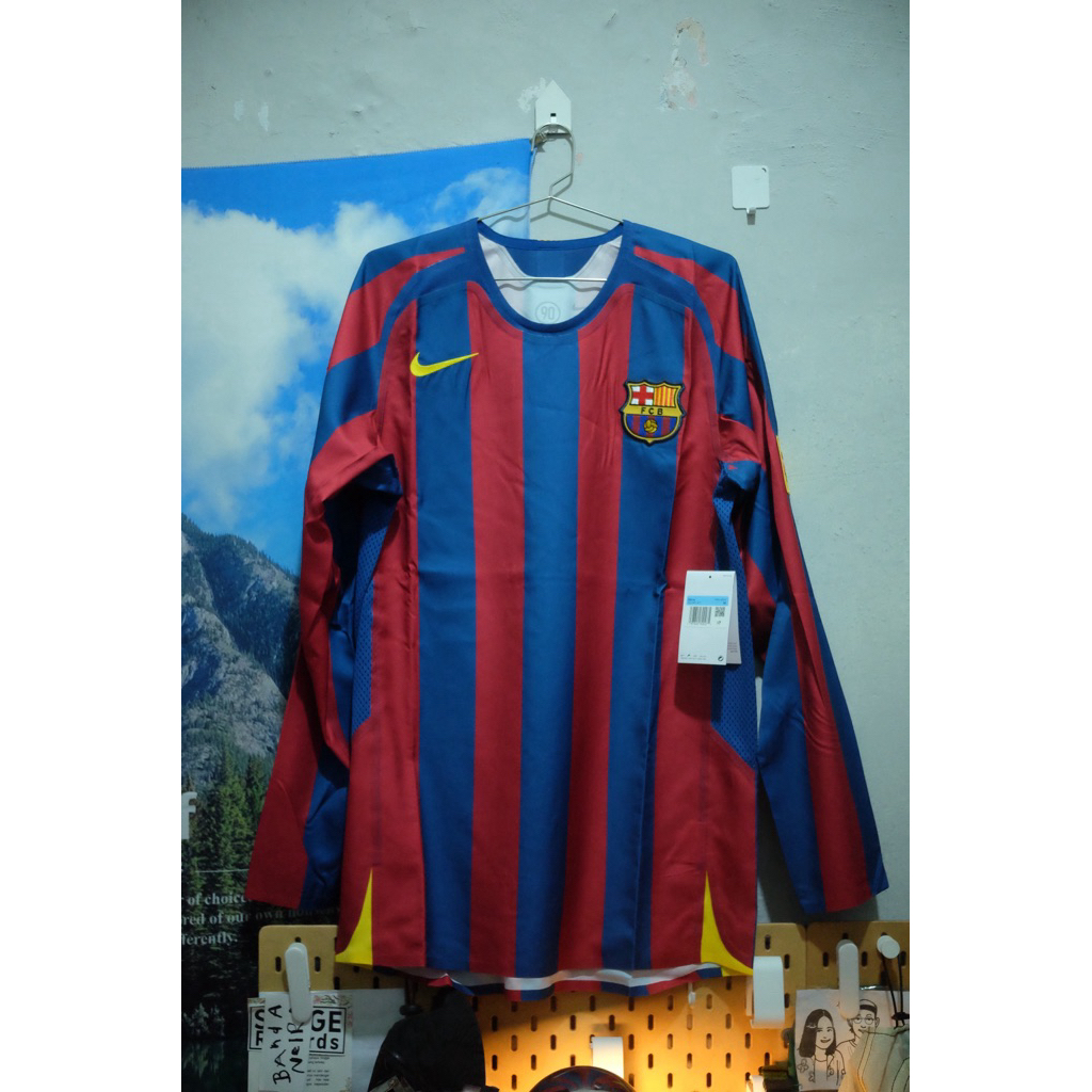 FC Barcelona 2005/2006 Reissue Home  LS Longsleeve Ronaldinho 10 Original