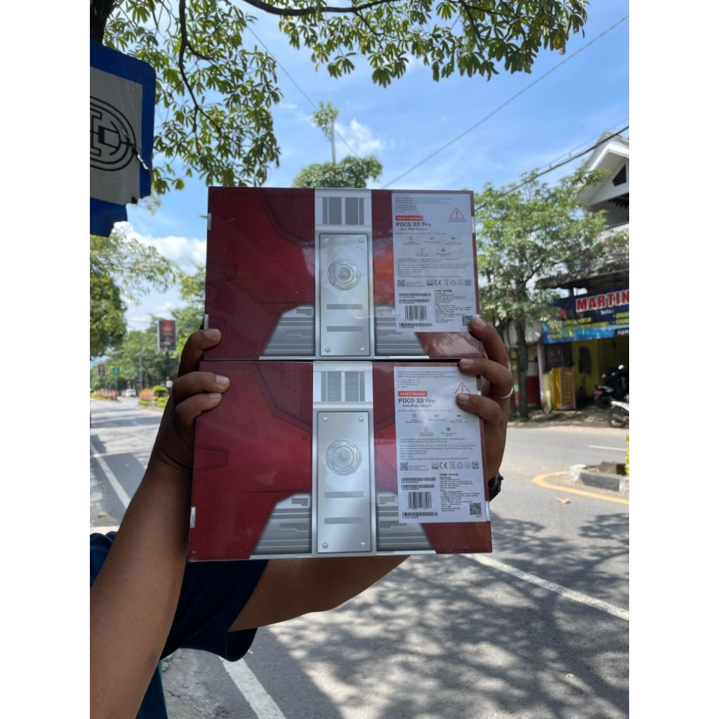 POCO X8 PRO IRON MAN LIMITED EDISION