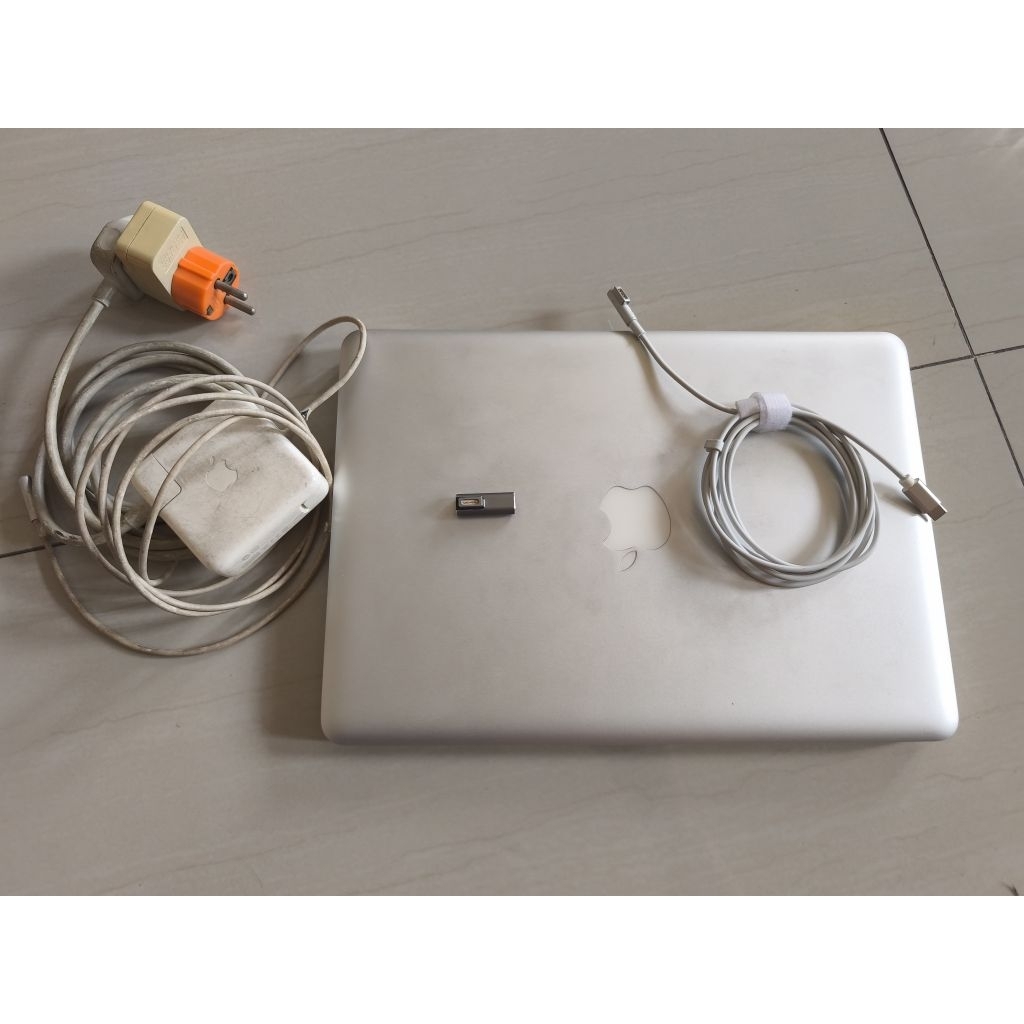 Laptop MacBook Pro 13 inch mid 2012 Sudah Upgrade Preloved Second Murah
