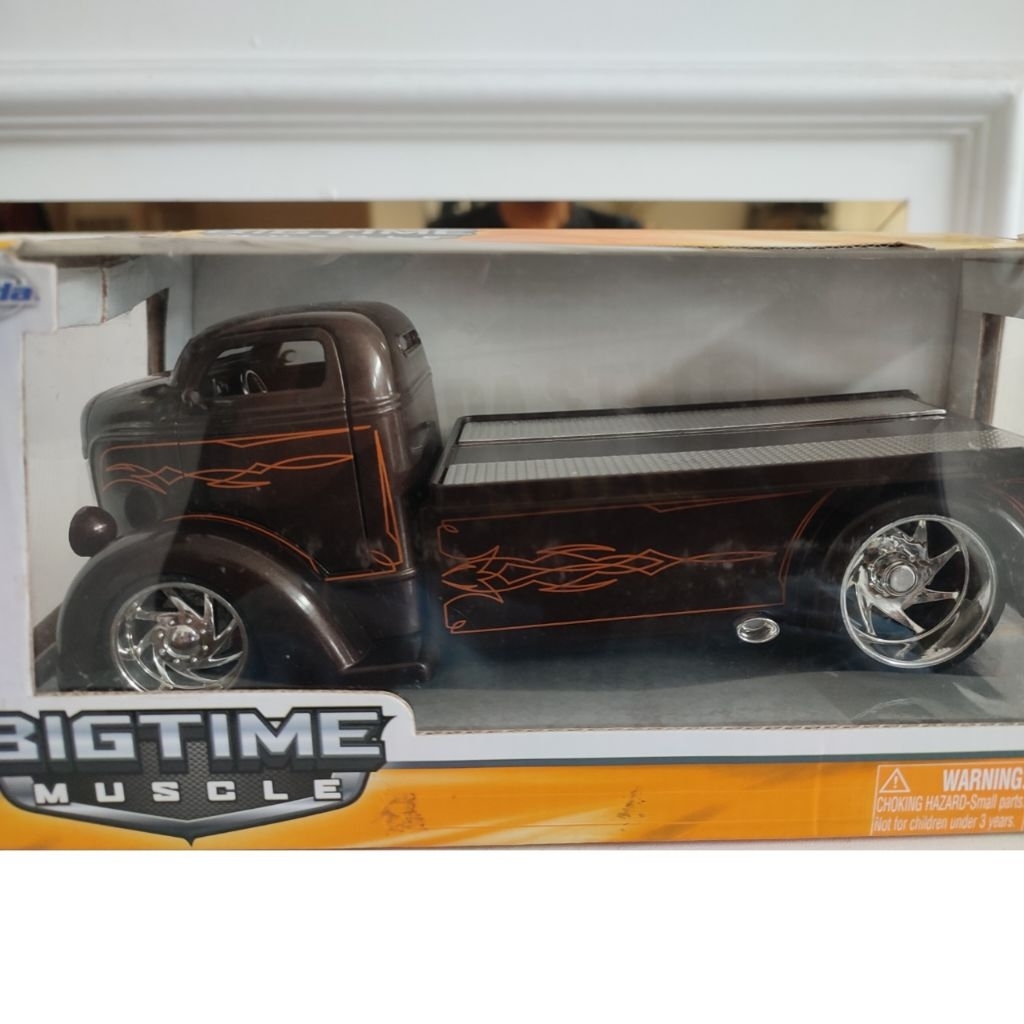 Ford COE jada Diecast pickup