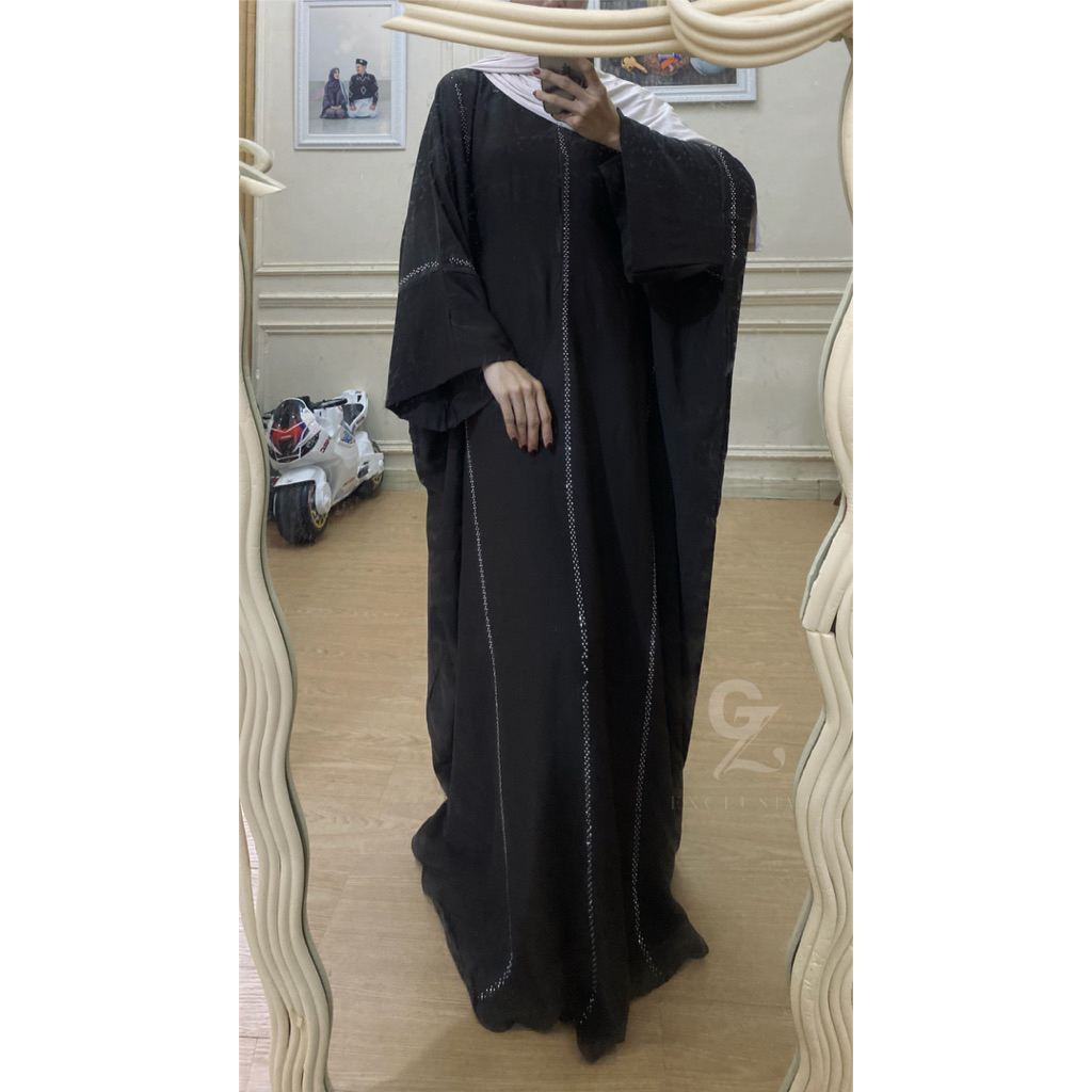 thalsa batwing support press body by GZ Exclusive | abaya mewah | abaya dubai | abaya modern