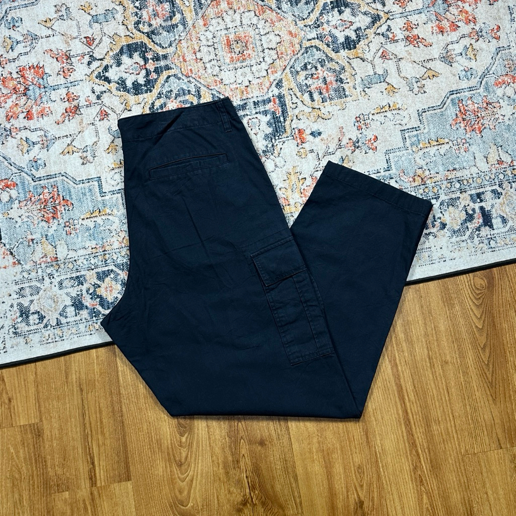 UNIQLO REGULAR FIT CARGO PANTS SECOND