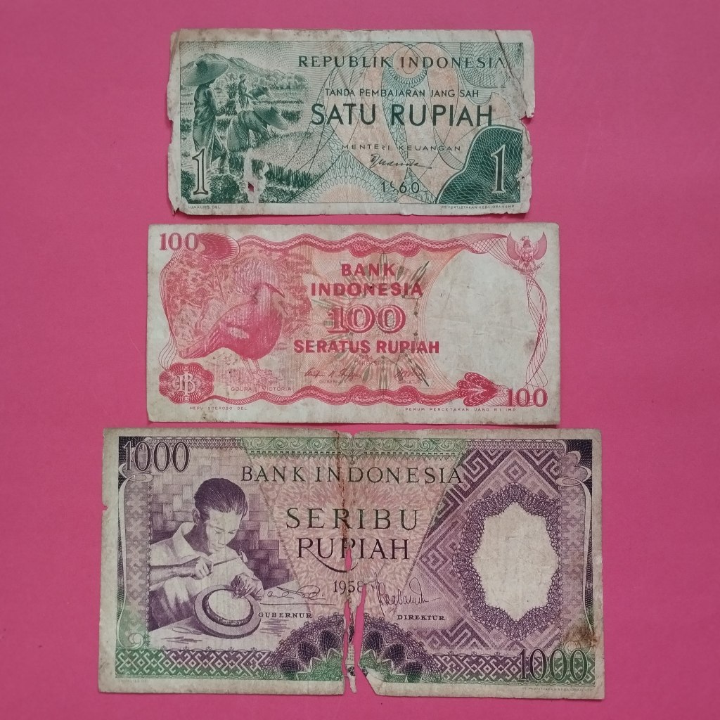 Uang Kuno Kertas Rp 1, Rp 100 Dan Rp 1000 UK 049