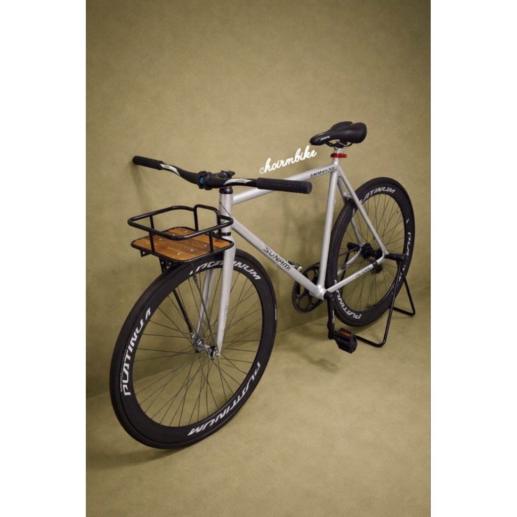sepeda fixie tsunami classic dengan keranjang