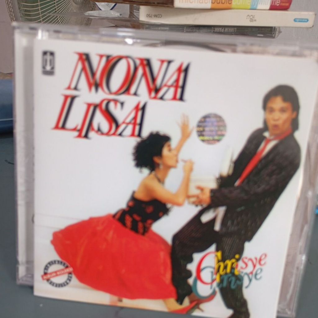 cd chrisye nona lisa baru